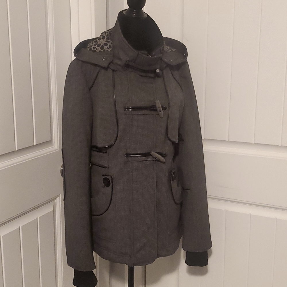 Three Stones Jacket/Coat
